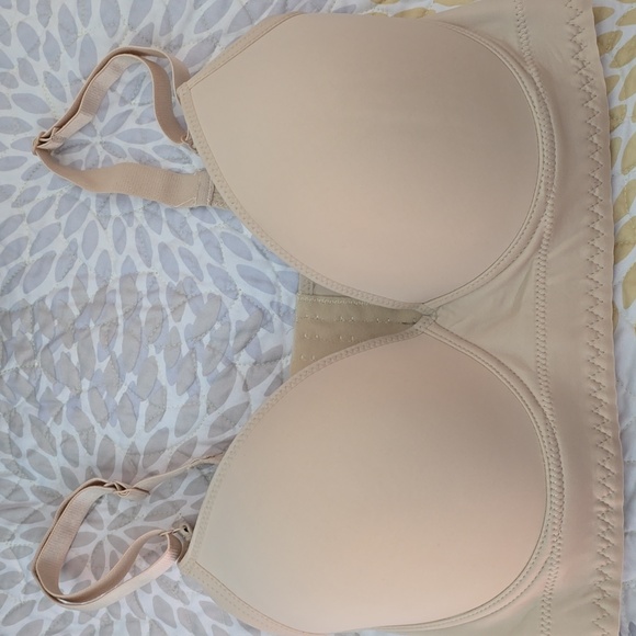 Back smoothing, Push up Shapedly Bra - Picture 2 of 3